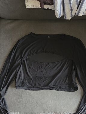 Black Long-Sleeve Layered Crop Top